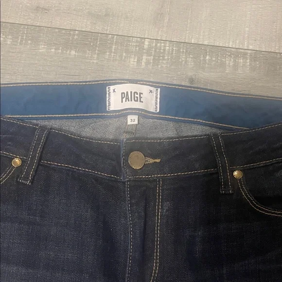 Paige Jax Knee Shorts Size 32 Raw hem Cut Off Jean Shorts Dean Dark Wash - Picture 3 of 4